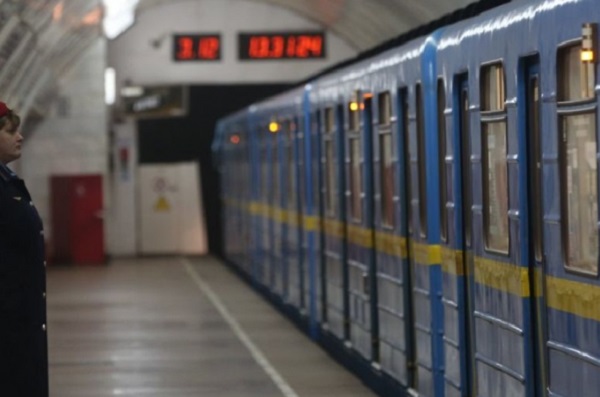 Міністр інфраструктури розказав, як працюватиме транспорт під час локдауну Міністр інфраструктури розказав, як працюватиме транспорт під час локдауну