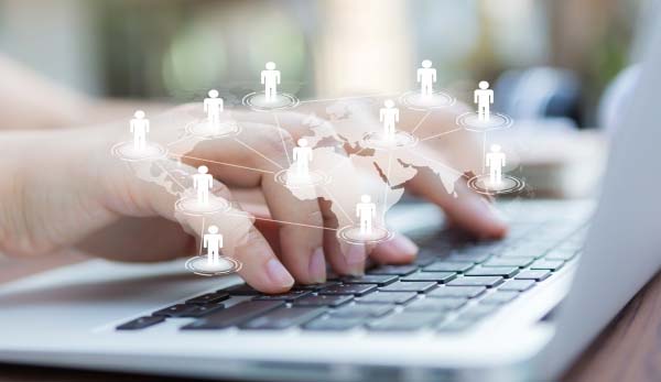 10 червня — старт подання сканів трудових книжок до ПФУ. Чи оцифровувати документи про освіту? 10 червня — старт подання сканів трудових книжок до ПФУ. Чи оцифровувати документи про освіту?