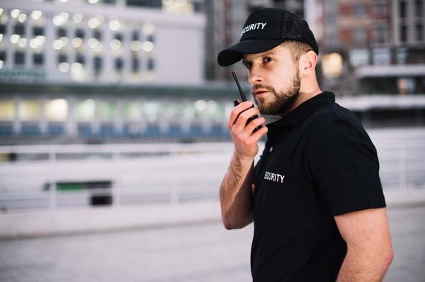 На охоронному підприємстві інспектори праці виявили 49 неоформлених працівників На охоронному підприємстві інспектори праці виявили 49 неоформлених працівників