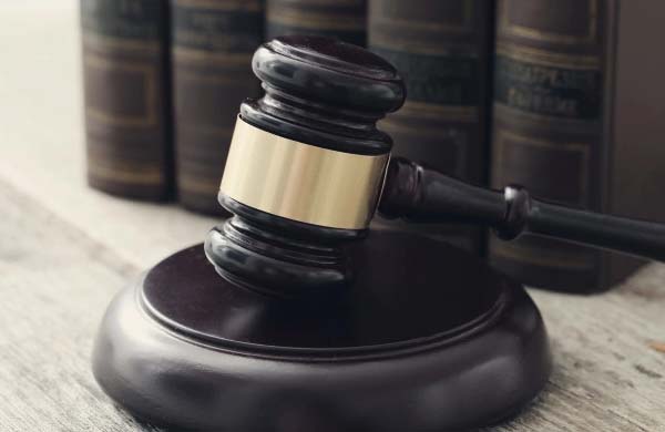 За працівником не зберігають місце роботи на час, коли роботодавець затримав видачу трудової книжки: постанова Верховного Суду За працівником не зберігають місце роботи на час, коли роботодавець затримав видачу трудової книжки: постанова Верховного Суду