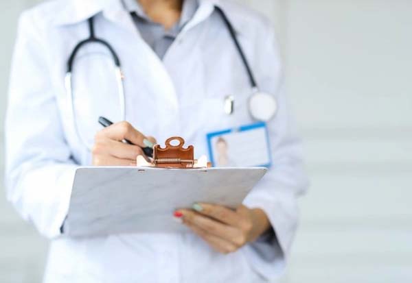 ФСС погасить заборгованості по лікарняних на 1,75 млрд гривень ФСС погасить заборгованості по лікарняних на 1,75 млрд гривень