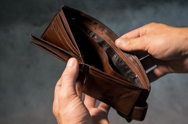no_money_21_04.jpg