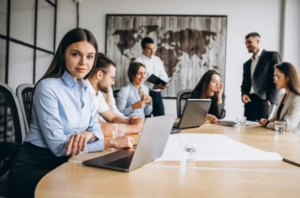 Роботодавці офіційно зареєстрували майже 400 тис. найманих працівників у лютому