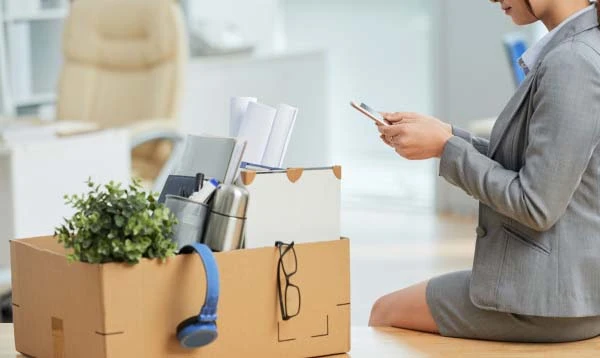 Держпраці роз’яснила, що буде, якщо змушувати працівника написати заяву на звільнення, коли посада не скорочується Держпраці роз’яснила, що буде, якщо змушувати працівника написати заяву на звільнення, коли посада не скорочується