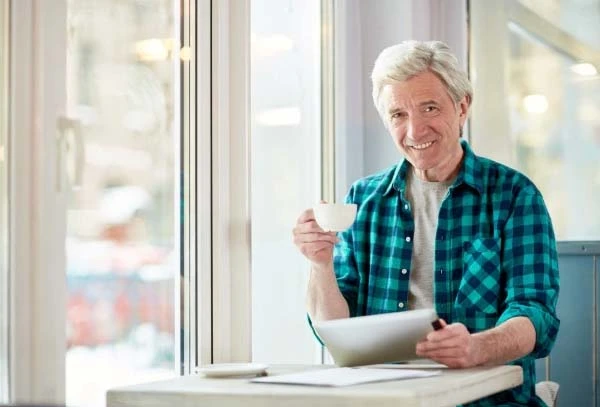 Гарантії громадянам похилого віку щодо реалізації права на працю Гарантії громадянам похилого віку щодо реалізації права на працю