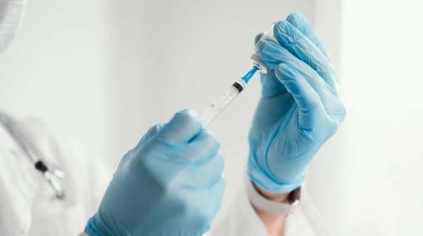 МОЗ оприлюднило проект наказу про нові категорії працівників, що підлягають обов’язковій вакцинації МОЗ оприлюднило проект наказу про нові категорії працівників, що підлягають обов’язковій вакцинації