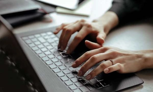 Про те, як захистити свої права за умови неофіційного працевлаштування Про те, як захистити свої права за умови неофіційного працевлаштування