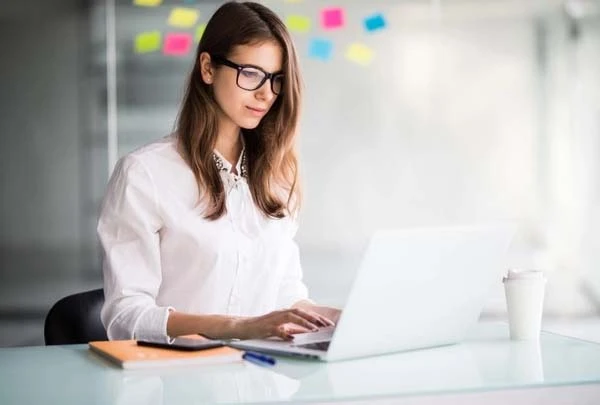 Розкажіть працівникам про підстави для відсторонення від роботи Розкажіть працівникам про підстави для відсторонення від роботи