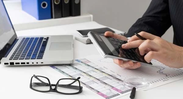 Підприємство виконало припис держпраці та виплатило працівнику утриману грошову компенсацію за невикористані дні щорічної відпустки Підприємство виконало припис держпраці та виплатило працівнику утриману грошову компенсацію за невикористані дні щорічної відпустки