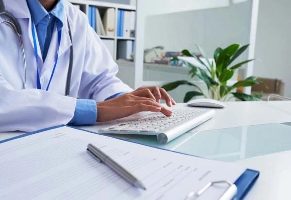 Е-лікарняні: якщо SMS не надійшли