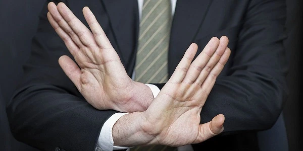 Кому роботодавець може відмовити у відпустці під час воєнного стану?