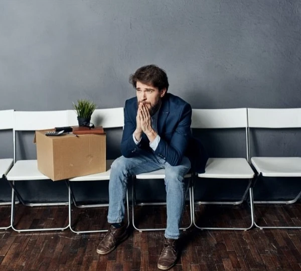 Роз’ясніть працівникам при звільненні, які документи необхідні для реєстрації в службі зайнятості