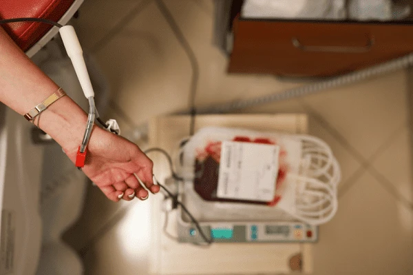 Як надати день відпочинку за донацію крові у передвихідний або вихідний день, — роз’яснює Мінекономіки