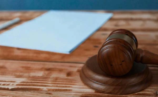 Терміни звернення до суду з питань поновлення прав працівника змінилися