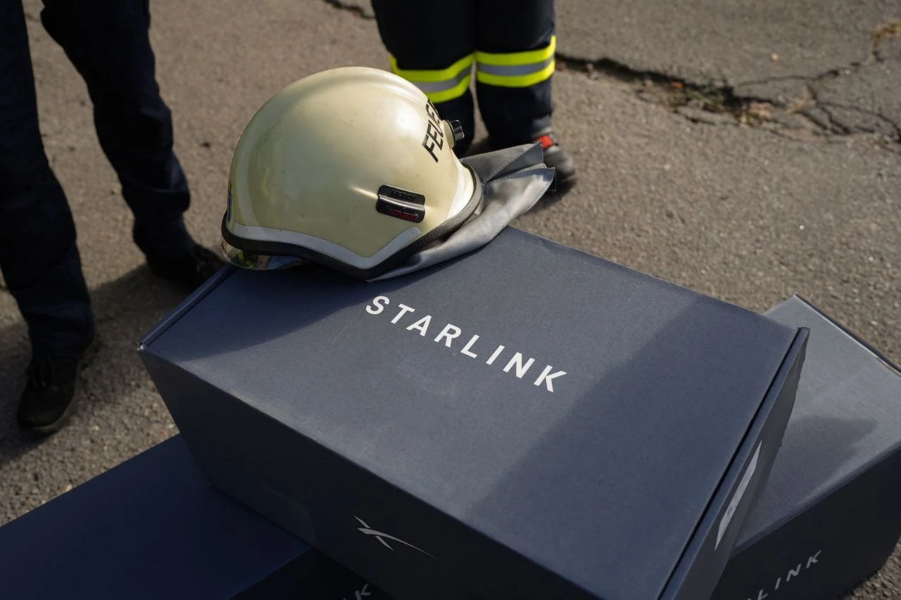 Робота зі старлінками: добираємо назву посади