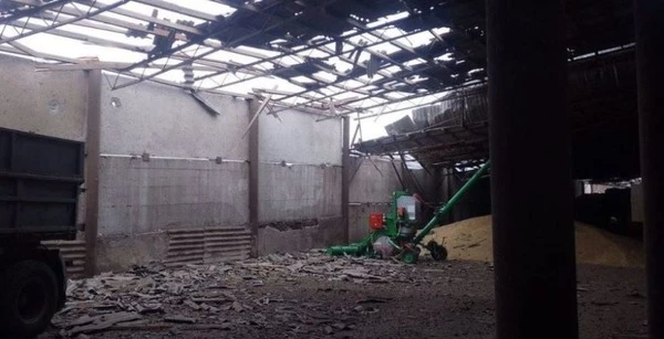 Чи змінюються істотні умови праці, якщо підприємство виїжджає через бойові дії