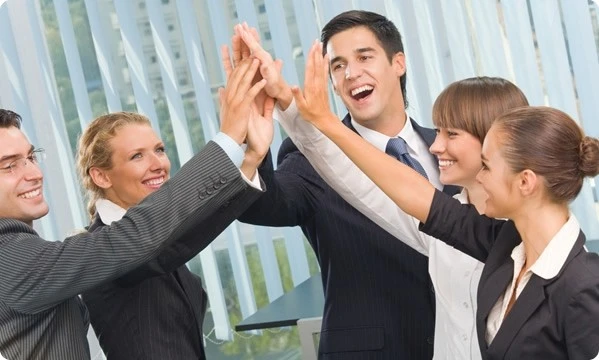 Які документи необхідно зібрати роботодавцю для працевлаштування іноземця